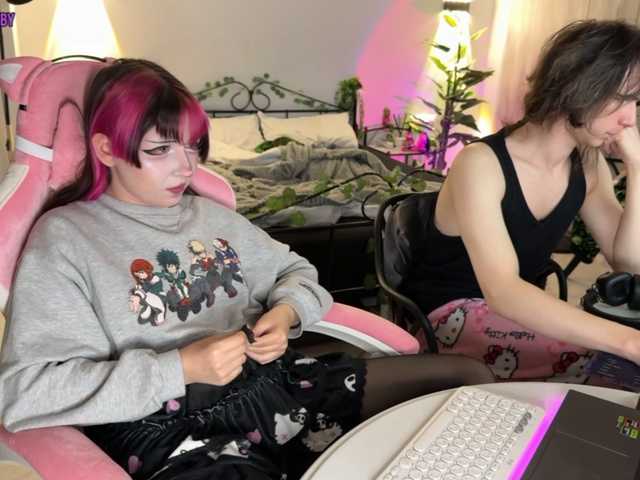 h3ntai-baby live cam on BongaCams