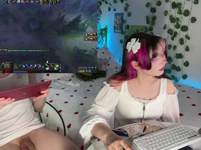 h3ntai-baby live cam on BongaCams