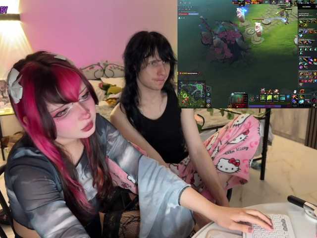 h3ntai-baby live show