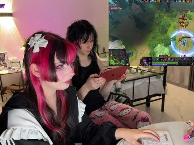 h3ntai-baby live cam on BongaCams