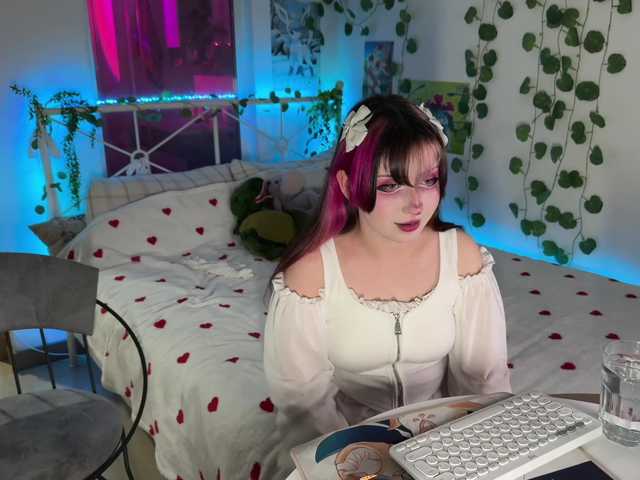 h3ntai-baby live cam on BongaCams