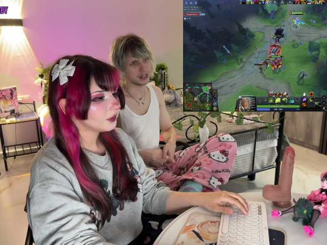 h3ntai-baby live show