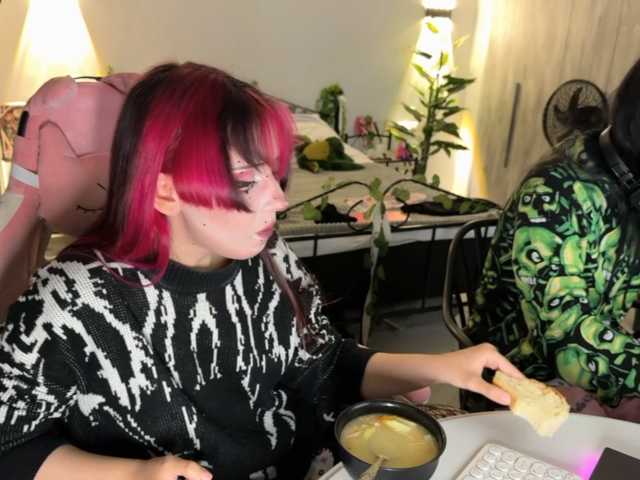 h3ntai-baby live cam on BongaCams