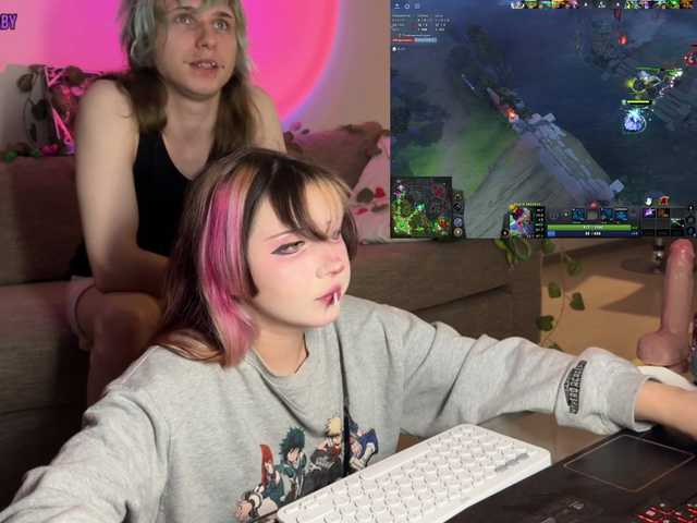 Live трансляция h3ntai-baby - Runet.cam