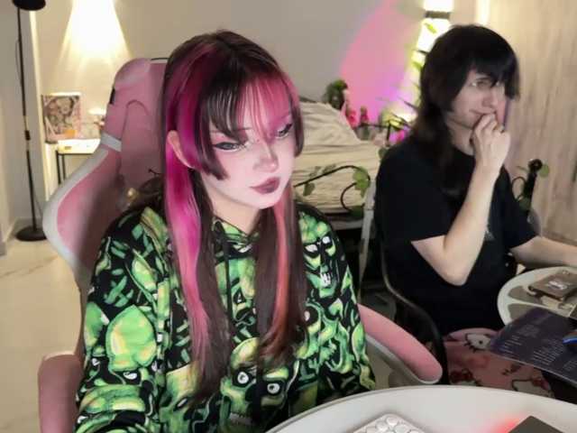 h3ntai-baby live cam preview