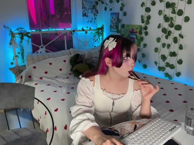 h3ntai-baby live cam on BongaCams
