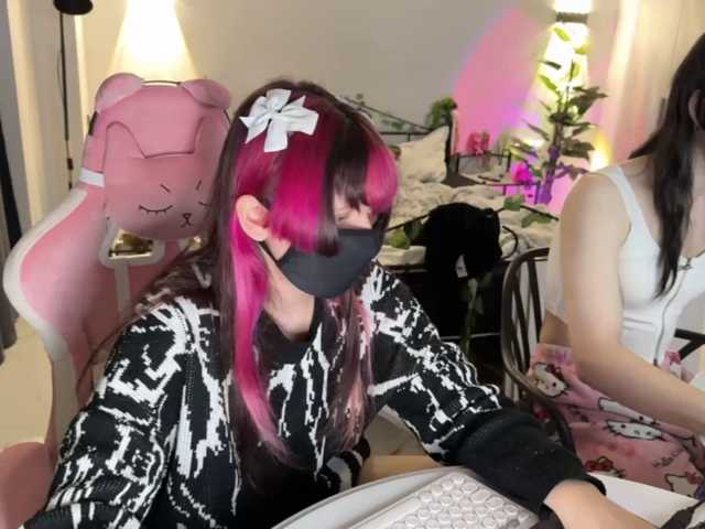 h3ntai-baby live cam on BongaCams