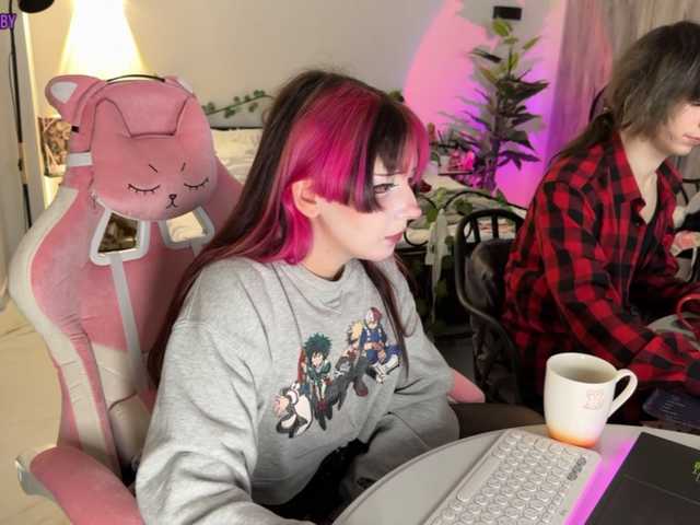 h3ntai-baby live cam on BongaCams