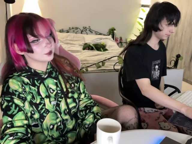 h3ntai-baby live cam on BongaCams