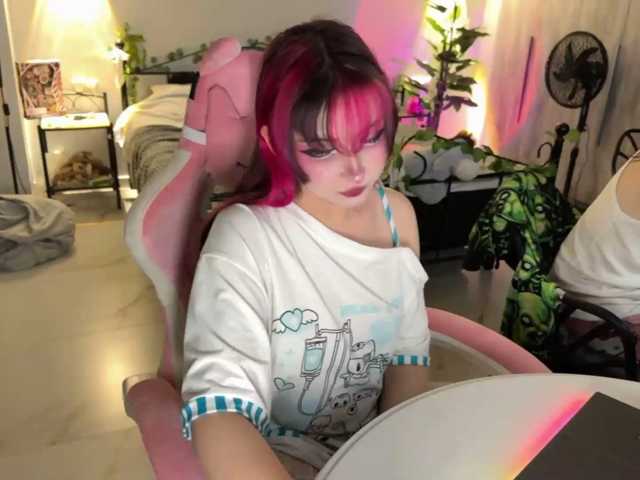 h3ntai-baby live cam preview