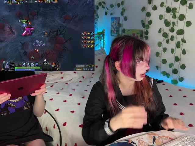 h3ntai-baby webcam