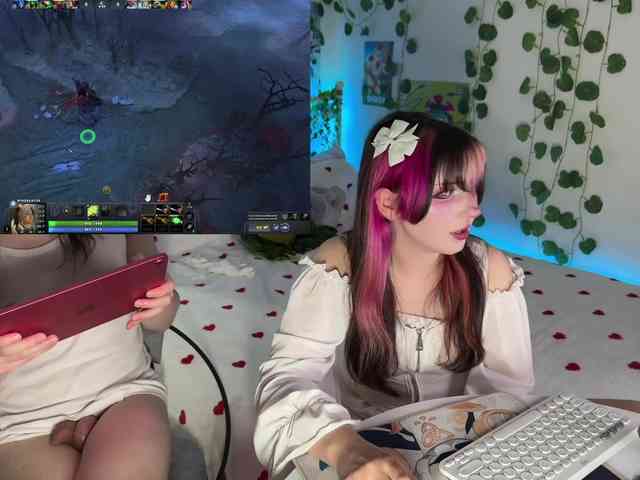 h3ntai-baby webcam