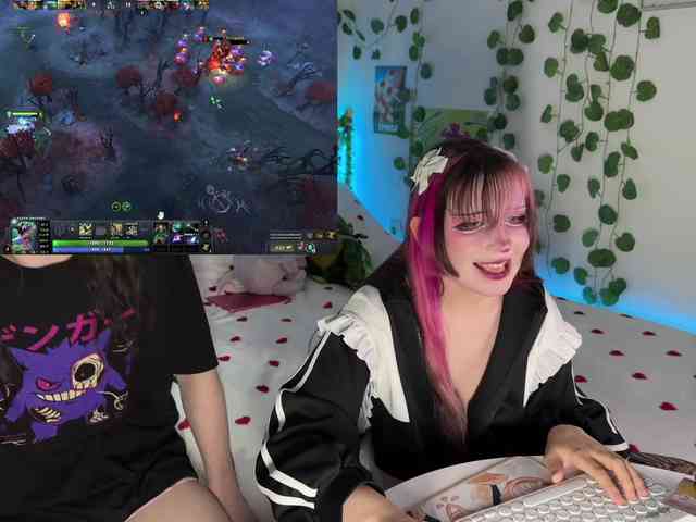 h3ntai-baby webcam
