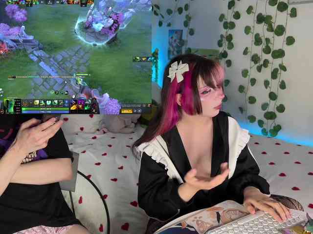 h3ntai-baby webcam