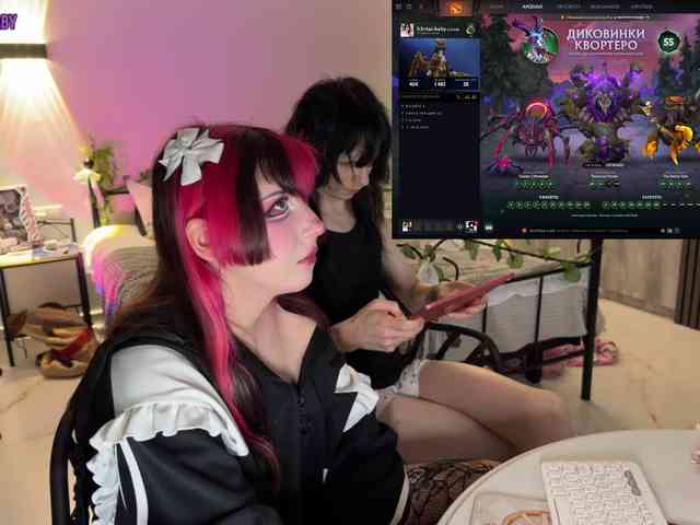 h3ntai-baby webcam