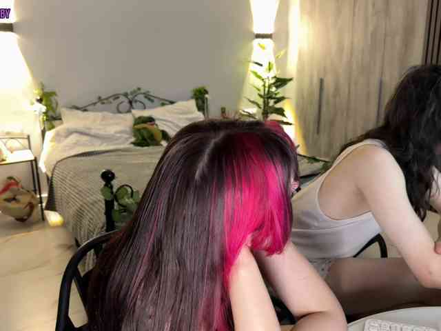 h3ntai-baby webcam