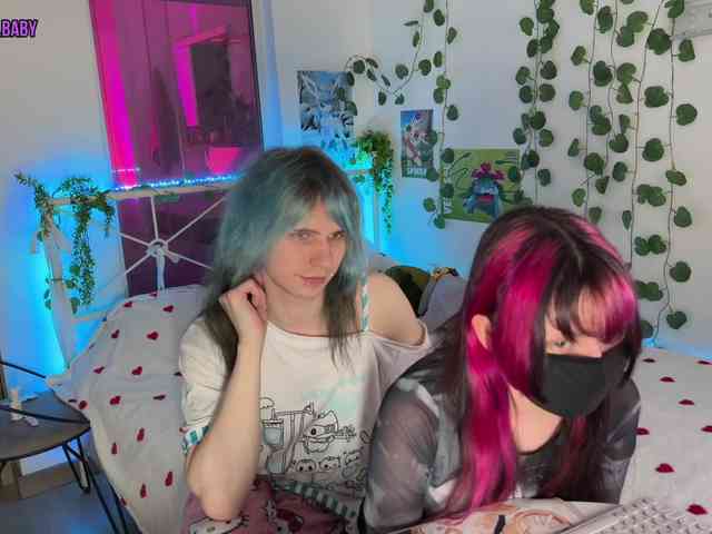 h3ntai-baby webcam