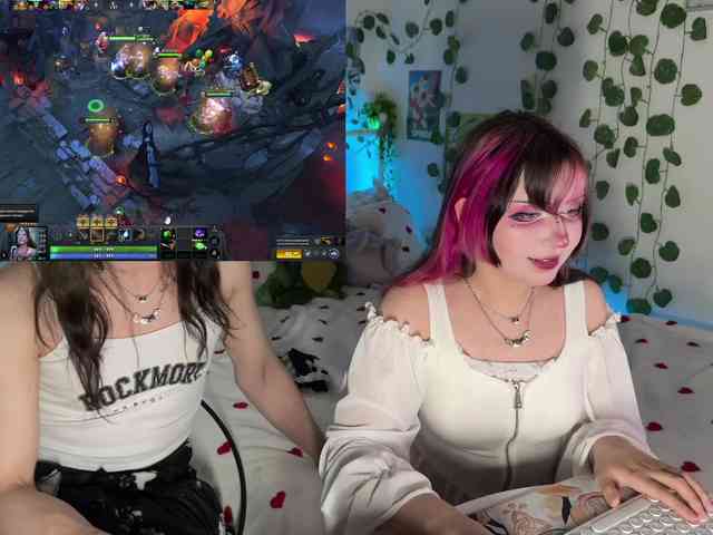h3ntai-baby webcam