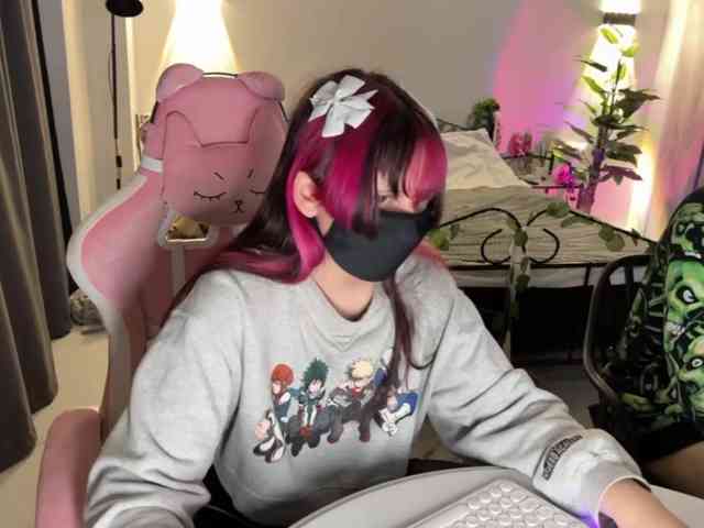 h3ntai-baby webcam