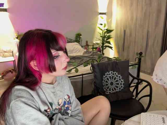 h3ntai-baby webcam