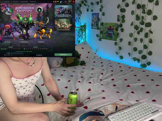 h3ntai-baby webcam