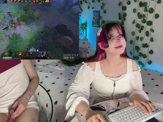 h3ntai-baby webcam