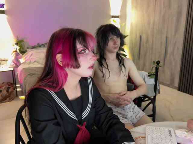 h3ntai-baby webcam