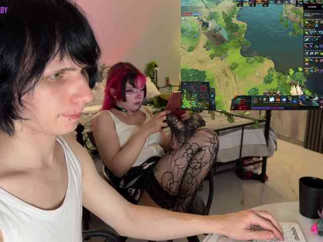 h3ntai-baby webcam
