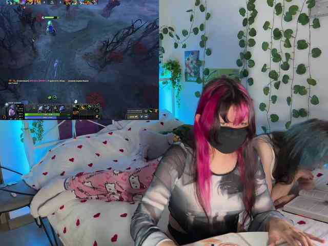 h3ntai-baby webcam