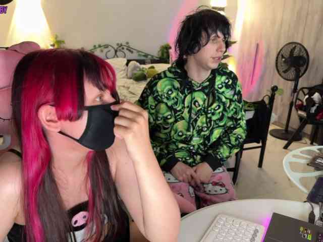 h3ntai-baby webcam
