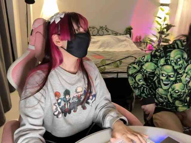 h3ntai-baby webcam