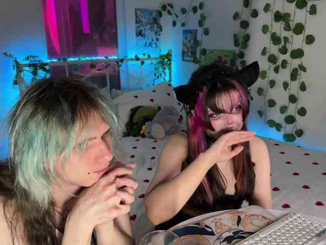 h3ntai-baby webcam