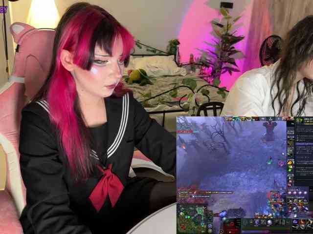 h3ntai-baby webcam