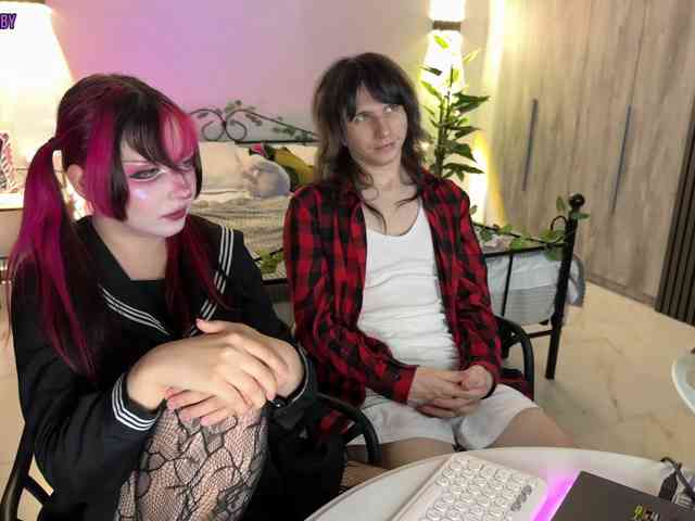 h3ntai-baby webcam