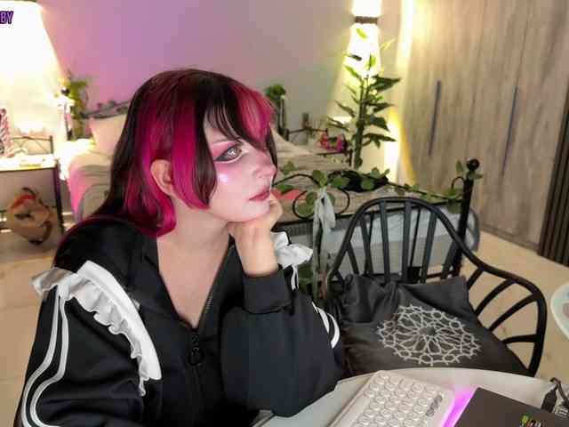 h3ntai-baby webcam
