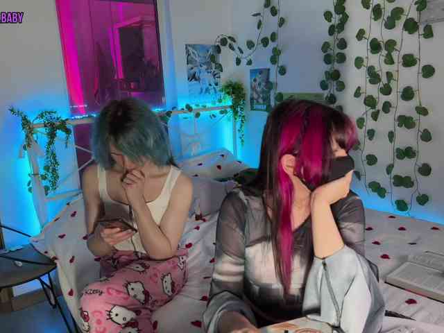 h3ntai-baby webcam