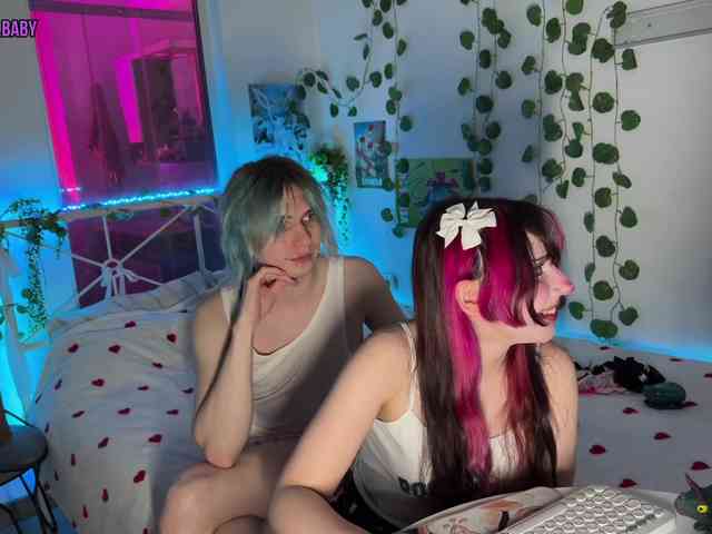 h3ntai-baby webcam