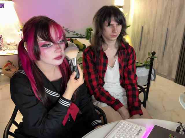 h3ntai-baby webcam