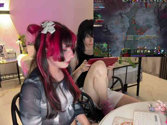 h3ntai-baby webcam