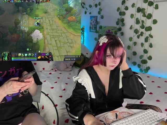 h3ntai-baby webcam