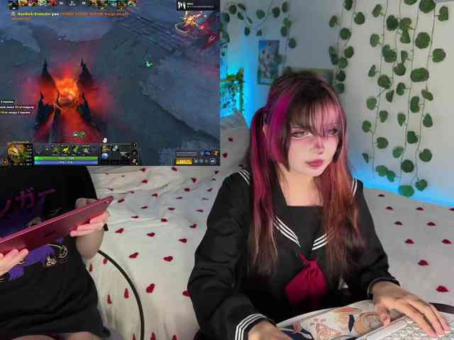 h3ntai-baby webcam