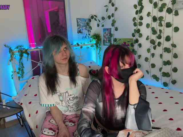 h3ntai-baby webcam