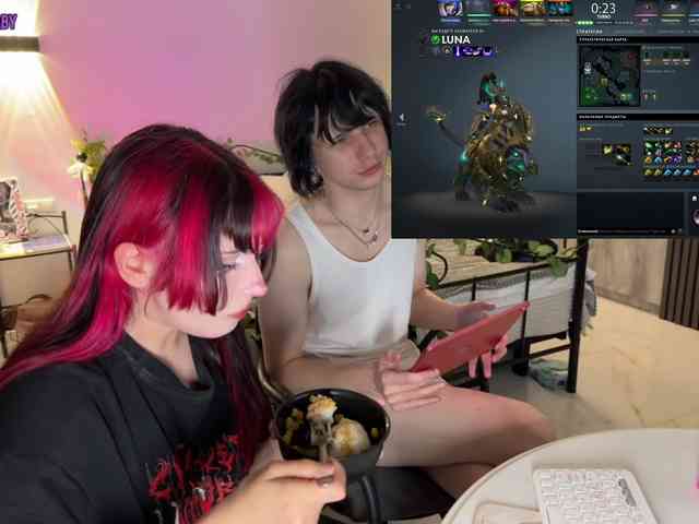 h3ntai-baby webcam