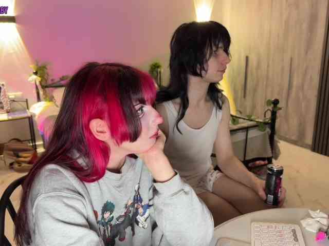 h3ntai-baby webcam