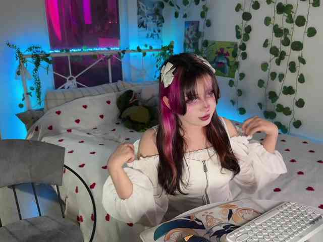 h3ntai-baby webcam