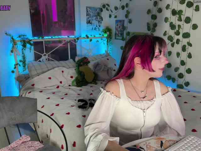 h3ntai-baby webcam