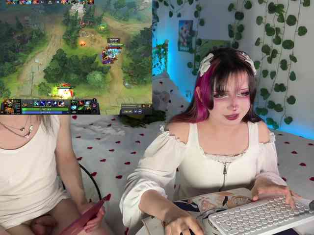 h3ntai-baby webcam