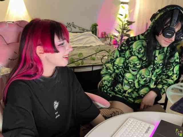 h3ntai-baby webcam