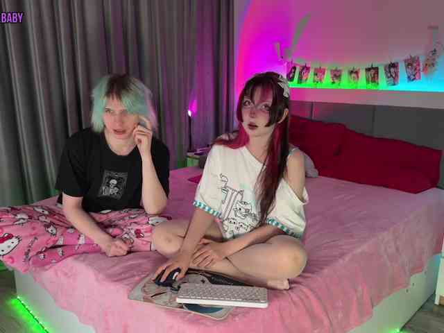 h3ntai-baby webcam