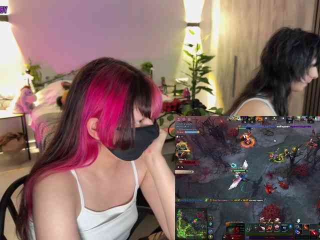 h3ntai-baby webcam